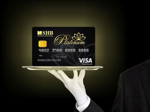 SHB Visa Platinum mang đến sự trải nghiệm đẳng cấp, sang trọng và hiện đại